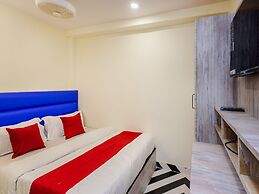 Hotel Good Luck Residency