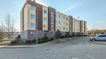 Apartment With Garden by Renters