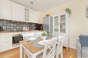 Apartment With Garden by Renters