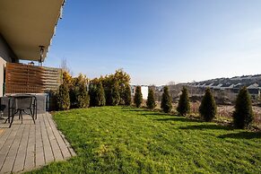 Apartment With Garden by Renters