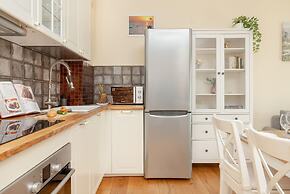 Apartment With Garden by Renters