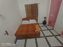 New Hotel Shree Radha Krishna Palace
