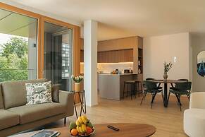 Media Bay Apartments