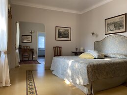 Burlamacchi Villas
