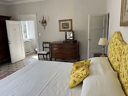 Burlamacchi Villas