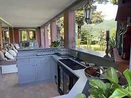 Burlamacchi Villas