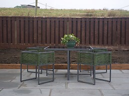 Height End Farm Log Cabin