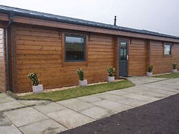 Height End Farm Log Cabin