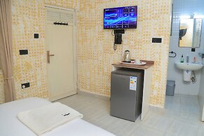 Fuego Hotel