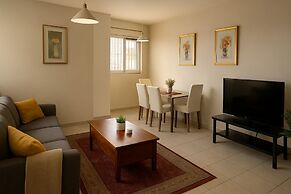 Griffith Studio Canberra - free parking