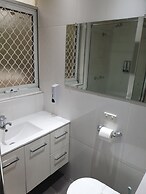 Griffith Studio Canberra - free parking