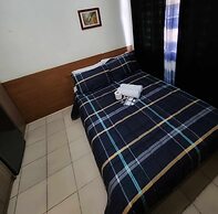 MACK'S AWESOME PLACE 715