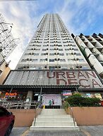 MACK'S AWESOME PLACE 715