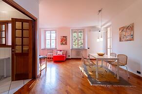 Gerbett Apartment With Terrace by Wonderful Italy