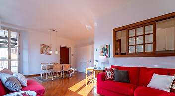 Gerbett Apartment With Terrace by Wonderful Italy