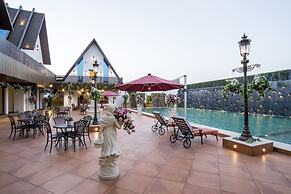 Woods The Clubhouse - Mangalyam Meadows