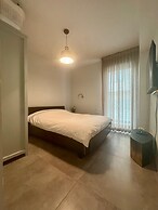 Bat Galim Seaside Retreat by Sea N' Rent