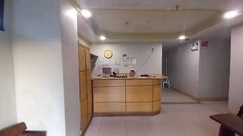 OYO 1066 Dorotello Apartelle