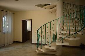 Lux Suites Dofils Creek Residence Nyali