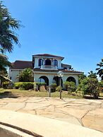 Lux Suites Dofils Creek Residence Nyali