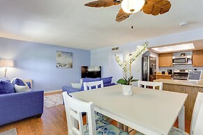 Idyllic Fort Pierce Retreat - Walk to Beach!