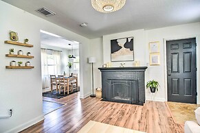 Family-friendly Clearwater Home w/ Game Room!