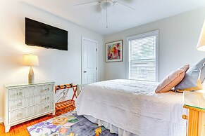 Pensacola Home w/ Covered Patio: 1 Mi to Downtown!