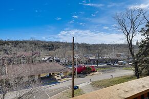 Hollister Home Across From Holiday Train Depot!