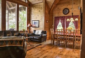 Relax With Spectacular Mountain Views At Bear's Den Cabin In Lake Lure