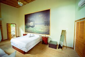 Reggae Legends Estate