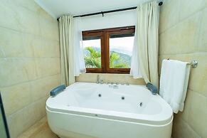 Reggae Legends Estate