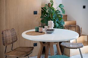 Domi Luxury Apartment by Cura Villas