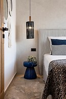 Domi Luxury Apartment by Cura Villas