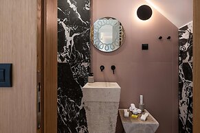 Domi Luxury Apartment by Cura Villas