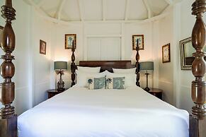 La Maison Fleur de Lune