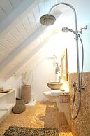 La Maison Fleur de Lune