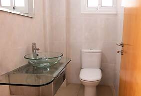 Phaedrus Living Beachfront Villa Mare