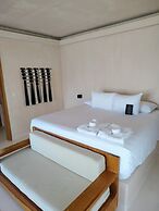 Xeno Hotel Boutique