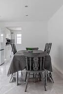 Spacious & Newly Renovated 4BD House East Ham!