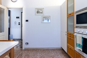 HouSmart Galeotti 16