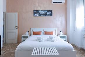 HouSmart Galeotti 16