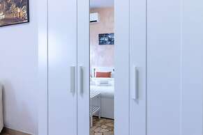 HouSmart Galeotti 16