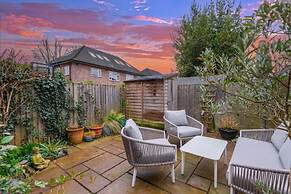 2 Bedroom Apartment - 200m From Richmond Park