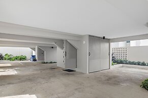 Casa Elena by Otium