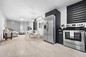 Casa Elena by Otium