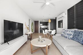 Casa Elena by Otium
