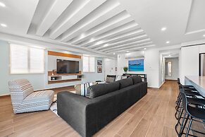Casa Elena by Otium