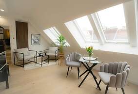 Stylish & Modern Apartment