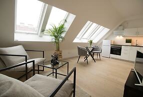 Stylish & Modern Apartment