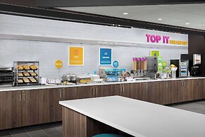 Tru By Hilton Columbus East Broad